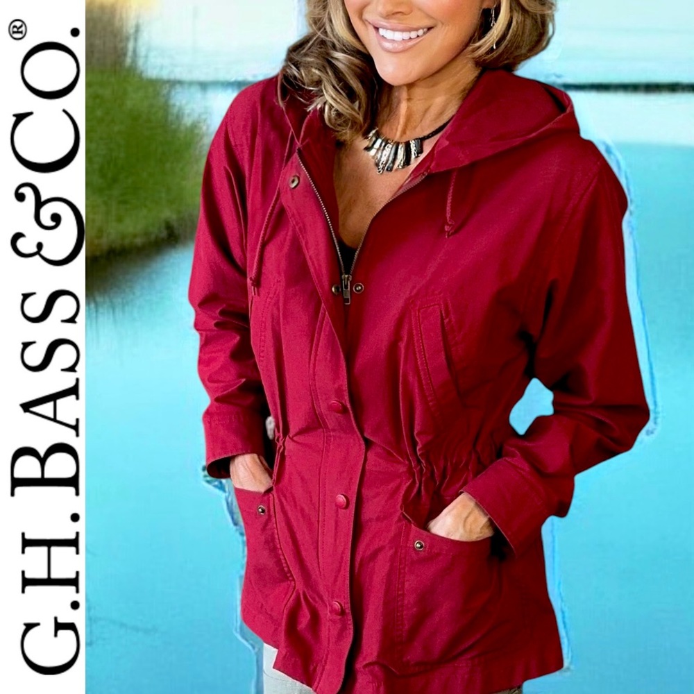 G. H. Bass & Co. Cherry Red Colored Full Zip Jacket Size Small